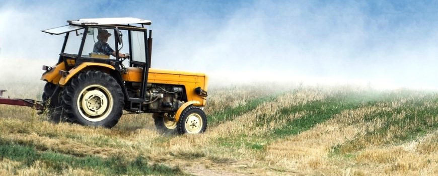 Jak wymienić szybe czołową w Ursus C360